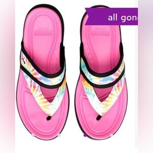 Puma soft ride sandals sunny tie dye black-phlox pink